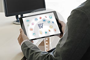 Business people use Technology E-commerce Internet Global Market