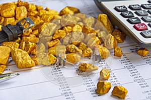 Business report statement for analysis with gold stone and equipment