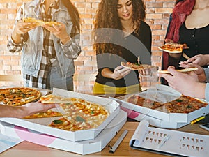 Business team lunch pizza lifestyle millennials