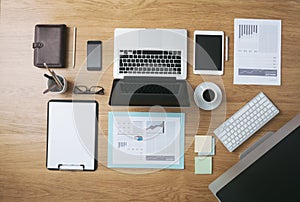 Businessman's tidy desktop