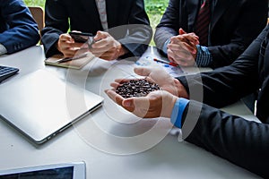 Businessmen and investors are interested in doing business exporting roasted coffee beans around the world using coffee beans