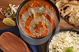 Butter Chicken with rice and roti, food, Pune District, India