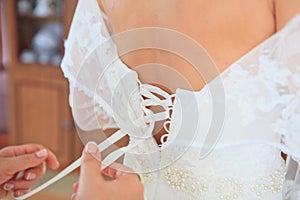 Buttoning wedding dress