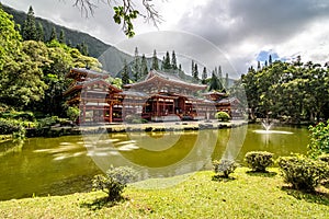 Byodo-In Buddhist Japanese Temple  oahu hawaii