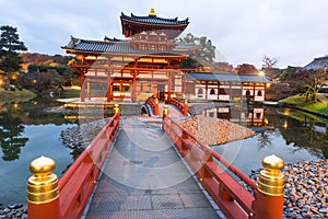 Byodo-in temple at dusk, Uji