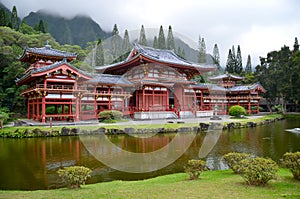 Byodo-In Temple with the Koolau mountains, Hawaii, USA.