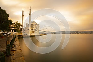 BÃ¼yÃ¼k Mecidiye Mosque, or OrtakÃ¶y Mosque,