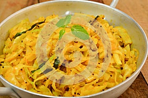 Cabbage curry