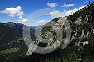 Cable car, the mountain scenery around Bergstation Krippenstein, Salzkammergut, Salzburg, Austria