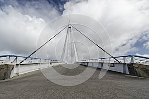 Cable stayed bridge