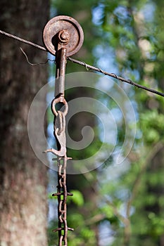 Cable wire and hanging chain