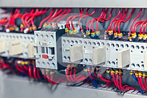 Cabling connection of  power electric line in industrial distribution fuseboard, safety shutdown device, electric toggle switch