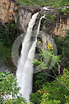 Cachoeira do Salto - Chapada dos Veadeiros, GoiÃÂ¡s - Brasil photo