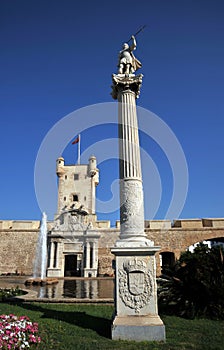 The Constitution Square is one of the main squares of Cadiz. On this square are the famous Earthen Gate and Earth Tower.