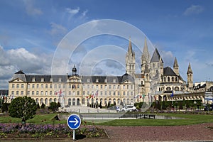 Caen administration