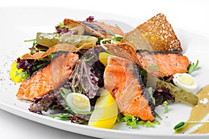 Caesar Salad with Salmon