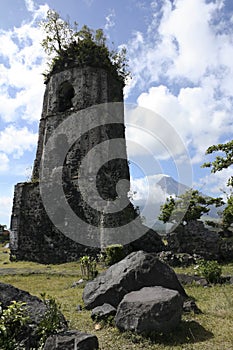 Cagsawa ruins mayon volcano philippines photo