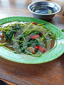 cah kangkung vegan photo