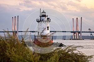 Caisson sparkplug style lighthouse