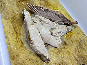 Cakalang fish (skipjack tuna) that has been cut and ready to be cooked