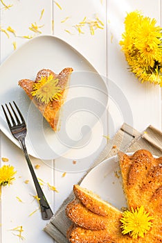 Cake with dandelion's flowers