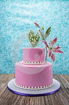 Cake decorated with sugar flowers