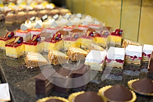 Cake displayed in confectionery or cafï¿½