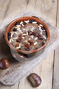 Cake made with chestnut flour