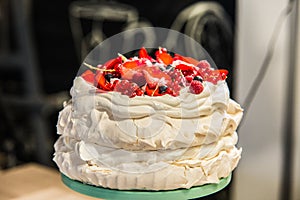 Cake Pavlova with cream and fresh fruits