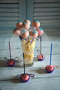 Cake pops with blue sparkling