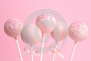 cake pops over pink background, concept of Valentines day