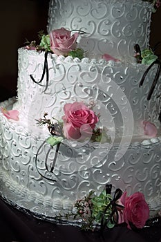 Cake with Roses photo