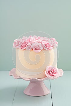 Cake with sugar roses