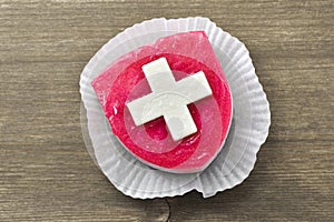 Cake with Suisse flag.