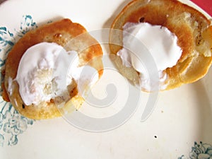 Cake with white mushrom sauce