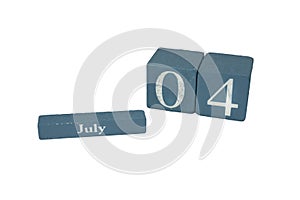 The calendar indicating July 4th