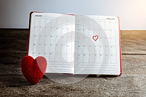 Calendar memo, notebook with the red Heart pillow