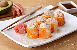 California deluxe sushi roll with tobiko caviar