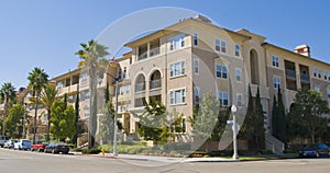 California housing condos