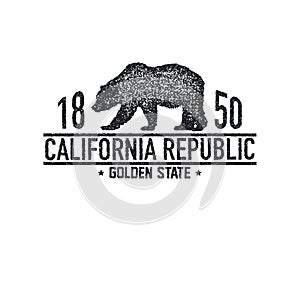 California t-shirt with grizzly bear. photo