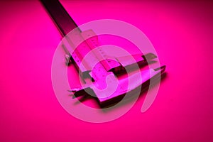caliper mesure equipment scale engeneering micrometer precision pink light