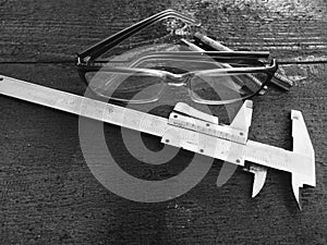 Callipers and glasses photo