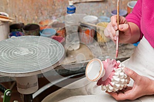 Caltagirone pottery decorator