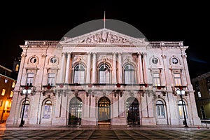 Camara Municipal de Lisboa at night