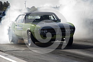 Camaro burn out