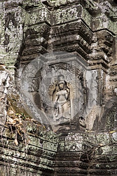 Cambodia, ancient statue