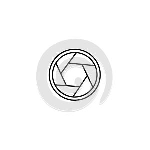 Camera photography diaphragm shot line icon. Photograph aperature objective