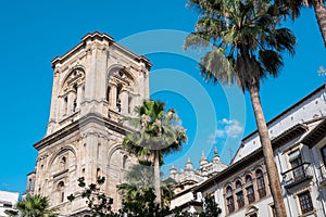 Campanario de la basÃÆÃÂ­lica catedral de Granada del siglo XVI y e photo