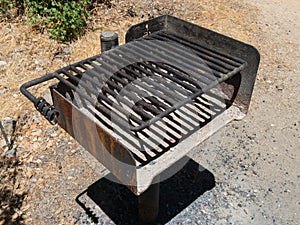 Campground barbecue grille