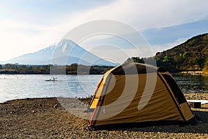 Camping and activity at Shoji lake